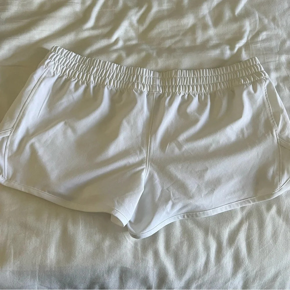 1 🧡 Under Armour Shorts - Picture 3 of 5